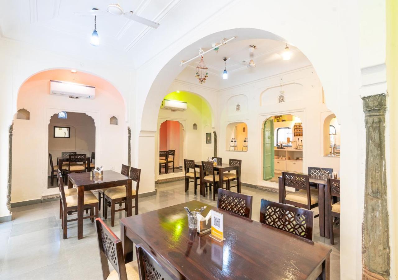Отель Bloom Boutique - Chelon Haveli Джапур Экстерьер фото